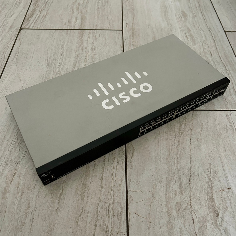 Cisco SG350-28 28-Port Gigabit Switch SG350-28-K9 V01 - GOOD WORKING